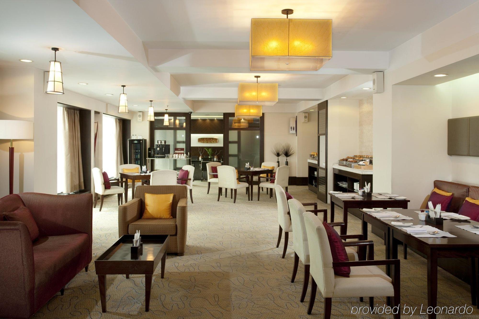 Holiday Inn Central Plaza Peking Étterem fotó