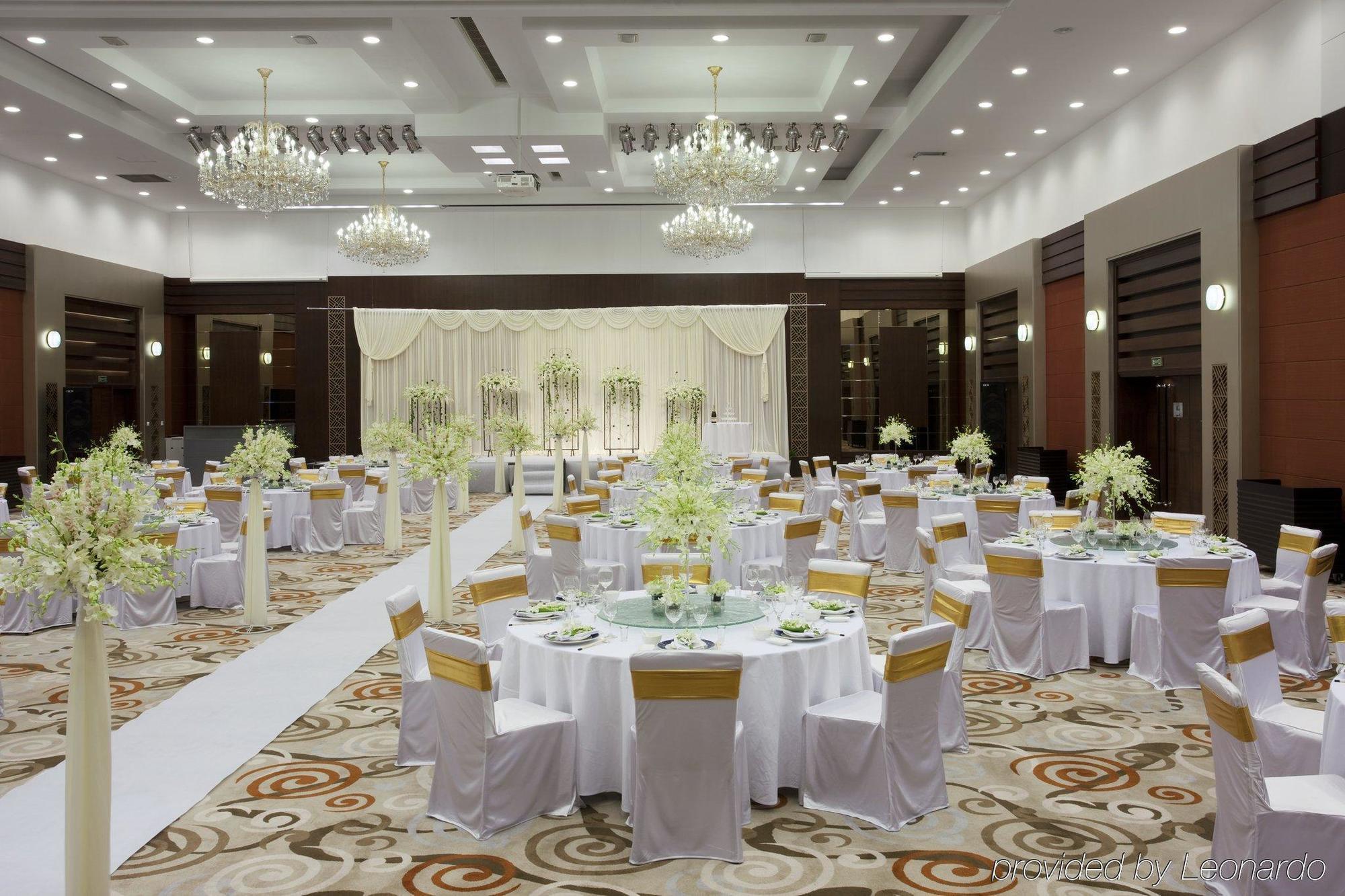 Holiday Inn Central Plaza Peking Étterem fotó