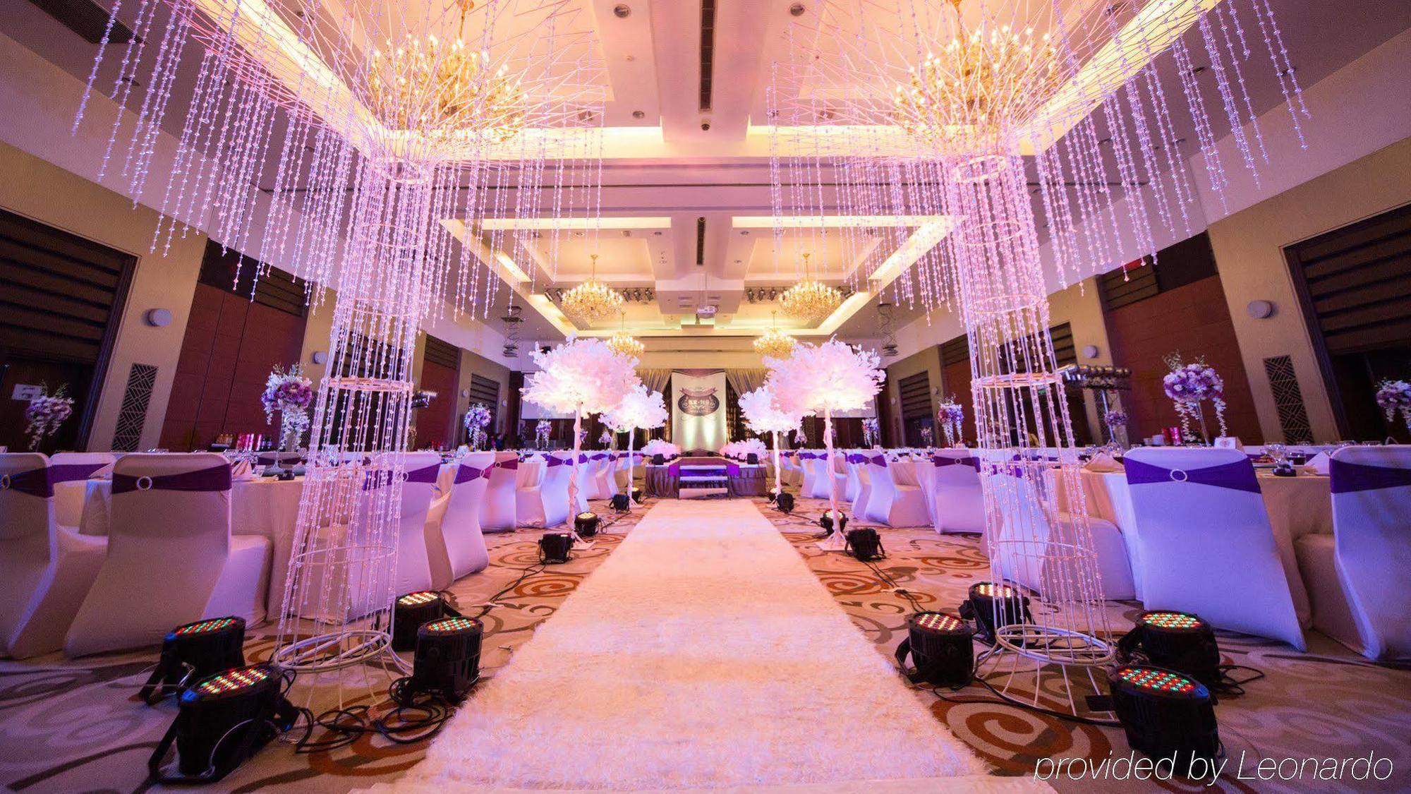 Holiday Inn Central Plaza Peking Kültér fotó